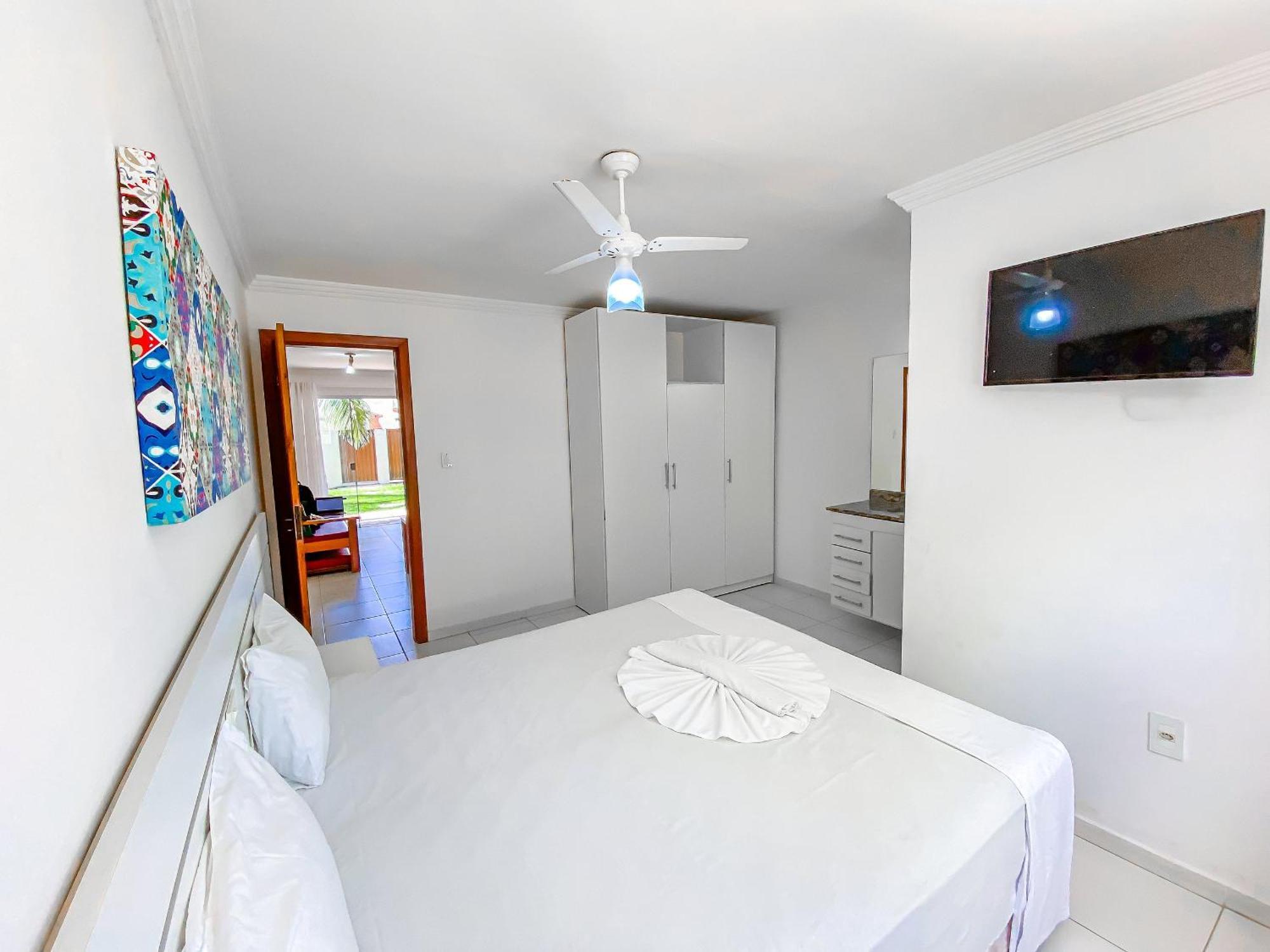 Taperapua Suites: Seaside Luxury With Pools And High-speed Wi-fi Holiday home *