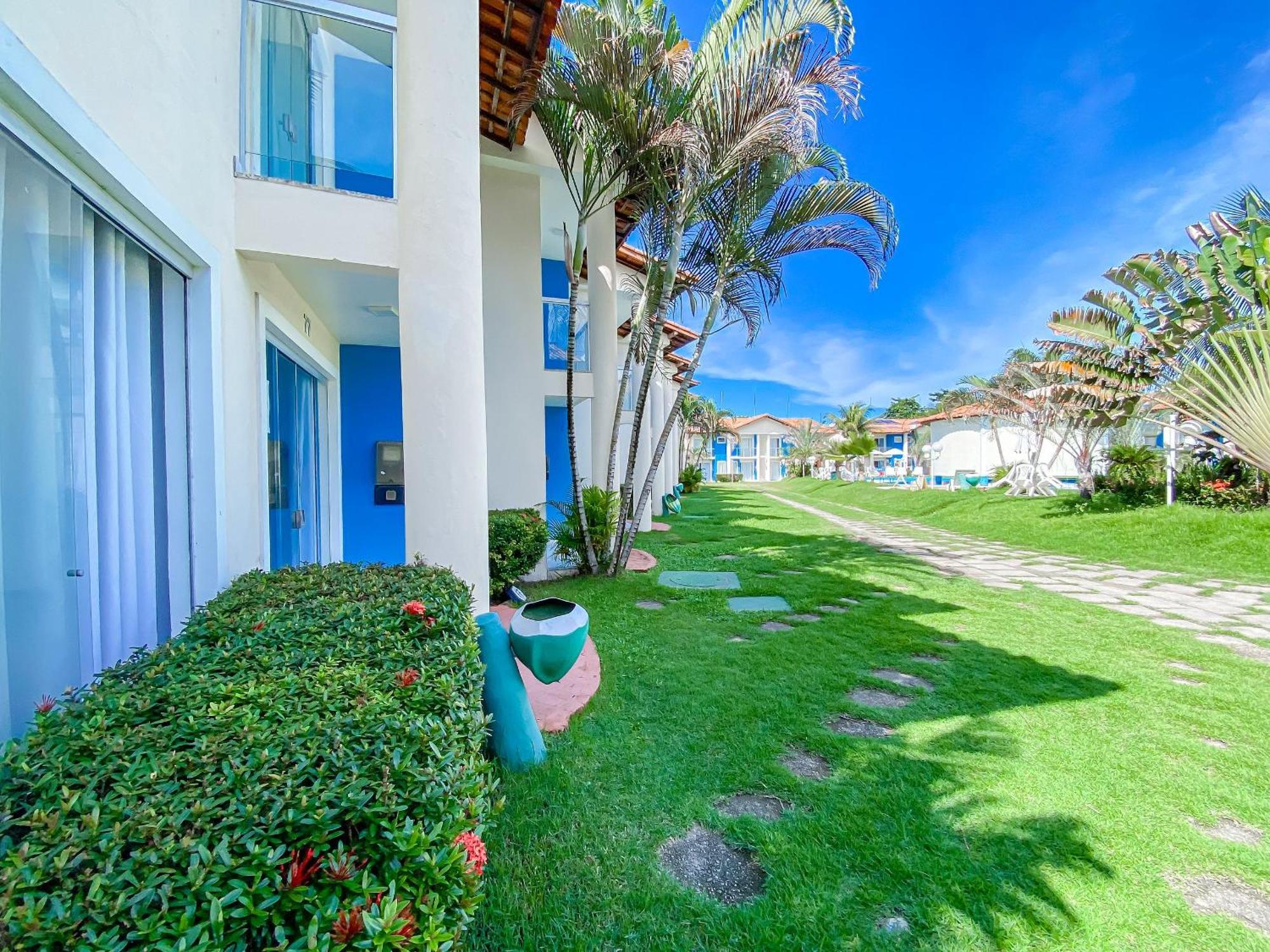 Taperapua Suites: Seaside Luxury With Pools And High-speed Wi-fi