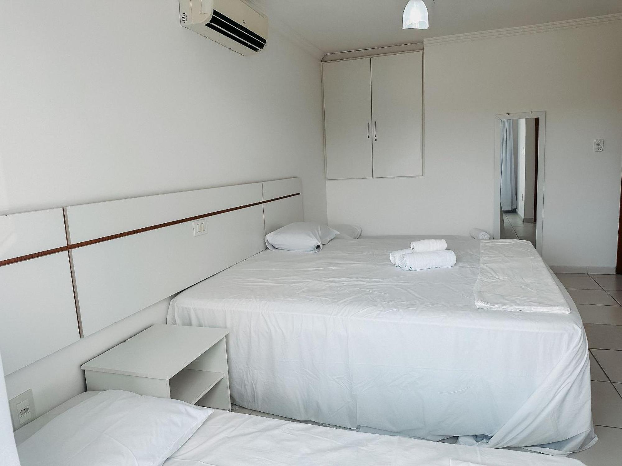 Taperapua Suites: Seaside Luxury With Pools And High-speed Wi-fi *